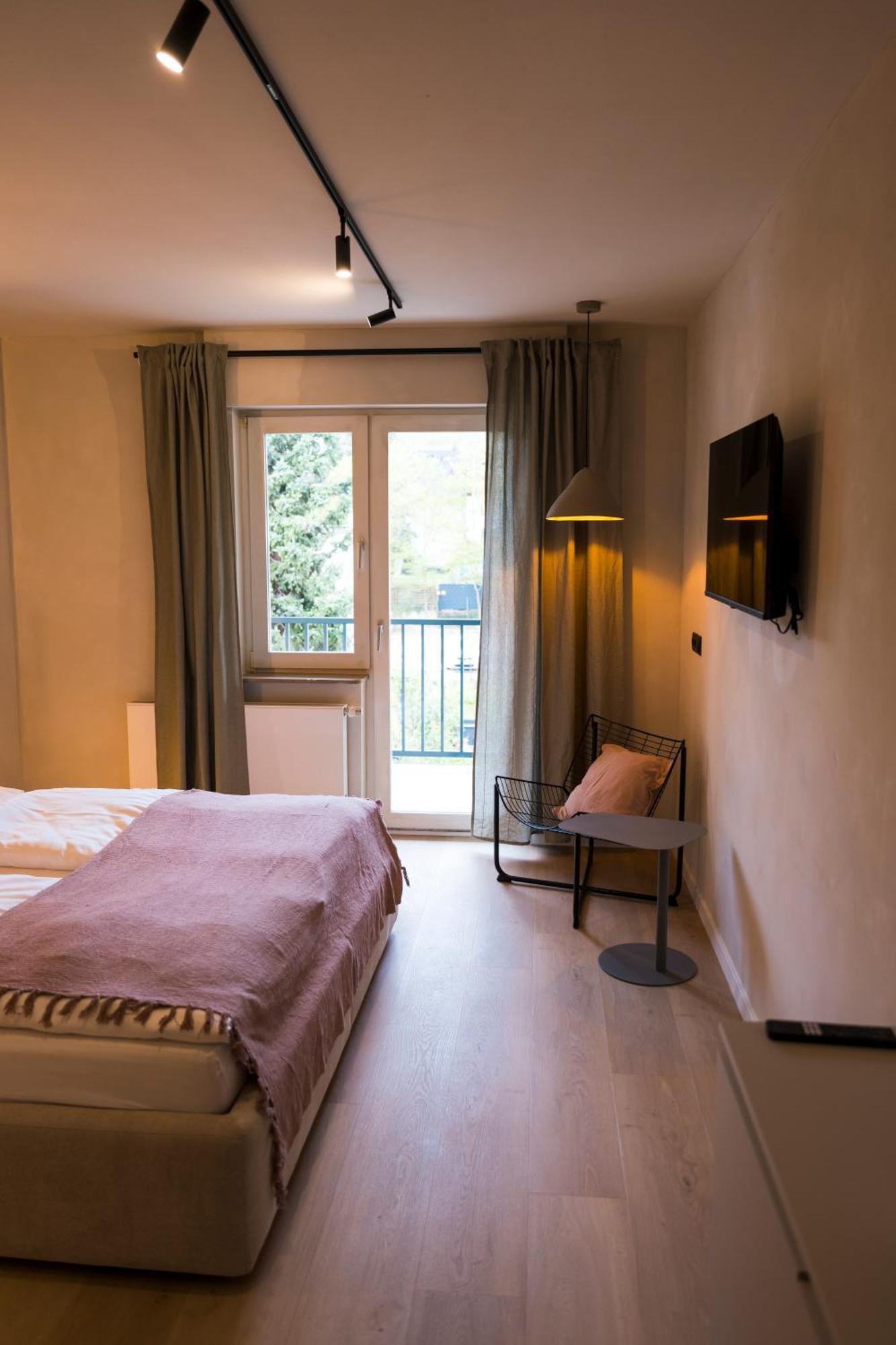 Hotel Weinhaus Kreuter Coblenza Exterior foto